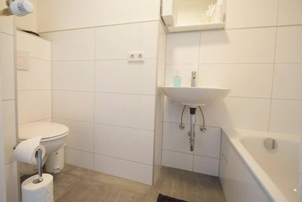 Helle Wohnung In Findorff Bremen Bagian luar foto